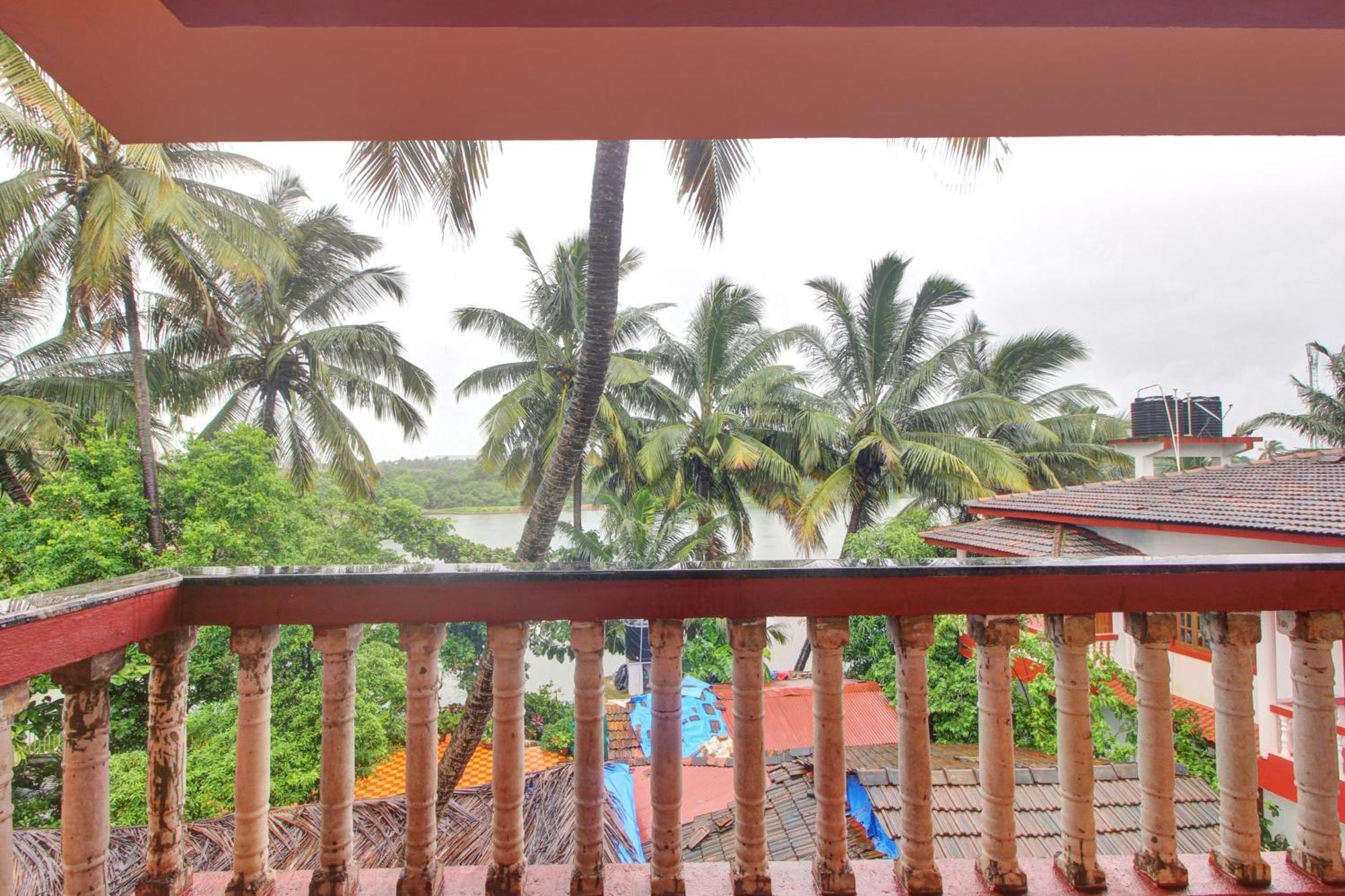 Hotel O Ferns Guest House Calangute Buitenkant foto